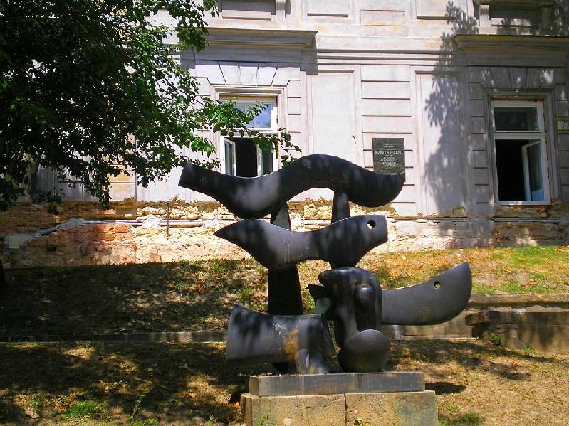 vissza