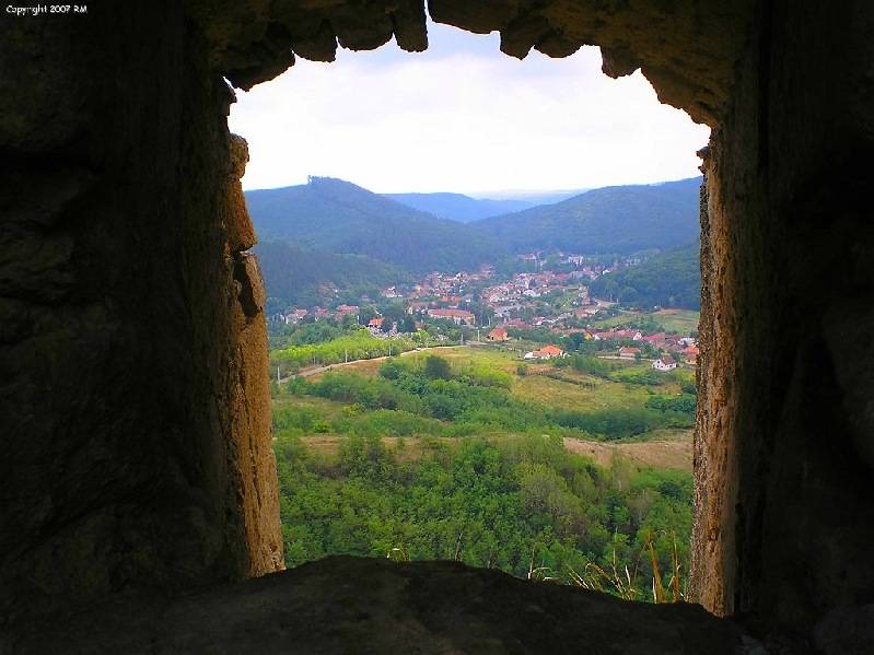 vissza