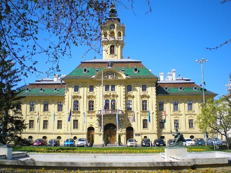 vissza