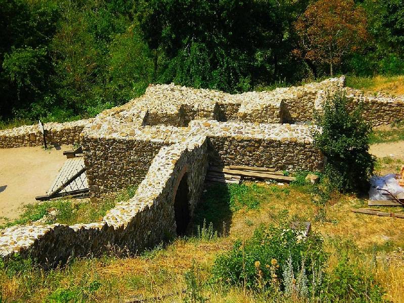 vissza