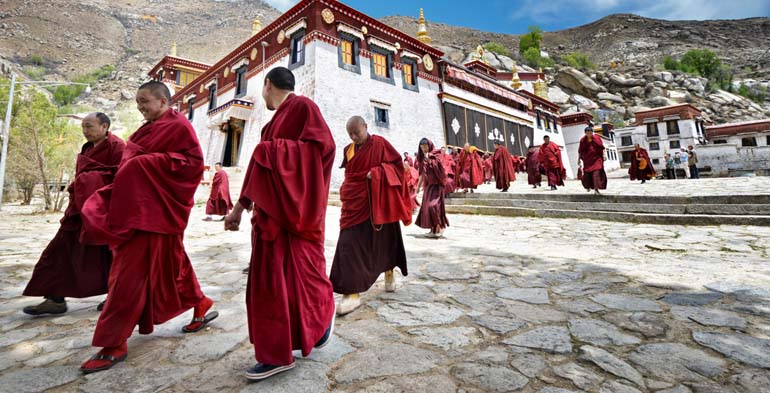 lincsi, tibetológus, tibet, himalája, kelet