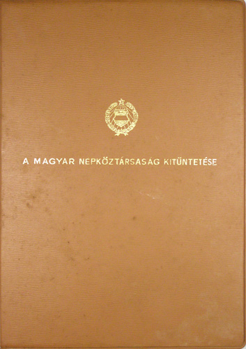 Adományozó borító