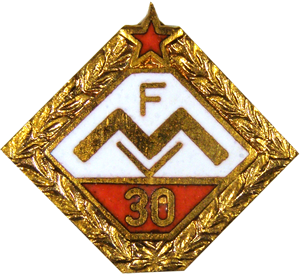 30 év után