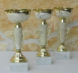 vissza