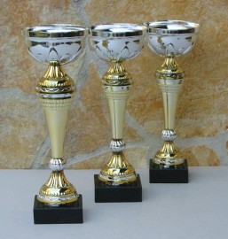 vissza