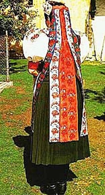 19kalotaszeg.jpg - File written by Adobe Photoshop¨ 4.0