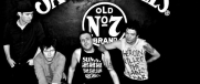 Sum41 2011 2010-3.jpg