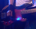 Fender P-Bass (fekete-teknőspáncél)