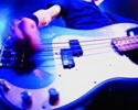 Fender P-Bass (kék-fehér)
