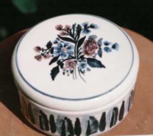 021.jpg (8018 bytes)