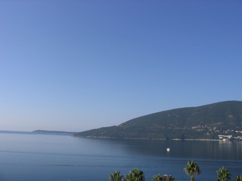 2009 09 01-06 - Montenegro, Herceg Novi.zip