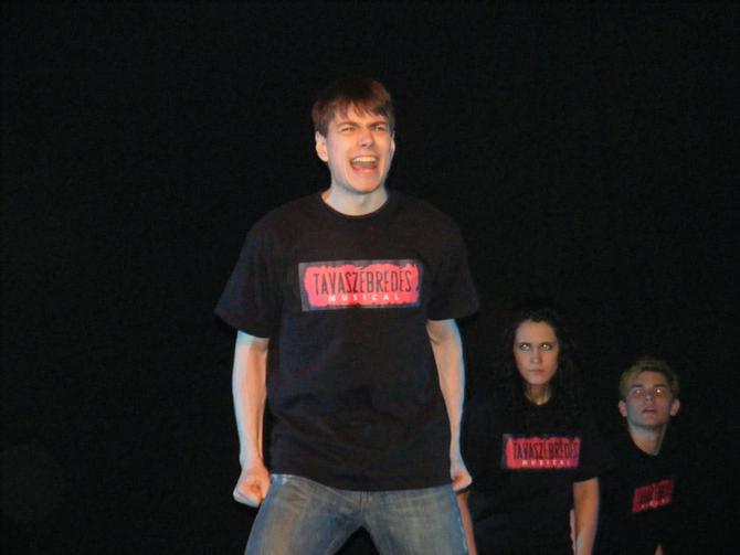 03.jpg