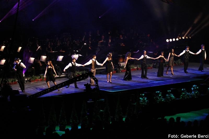 2009-01-01_maga_zoltan_ujevi_koncert_086.jpg