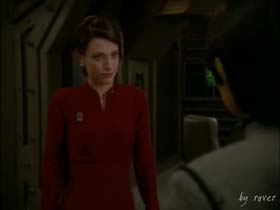 Kira2-Image in the Sand