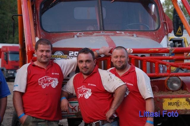 dsc_7412small.jpg