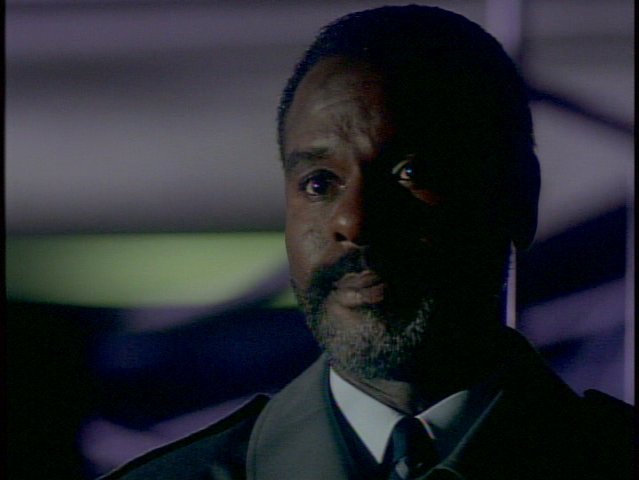 X - Mulder j segtője