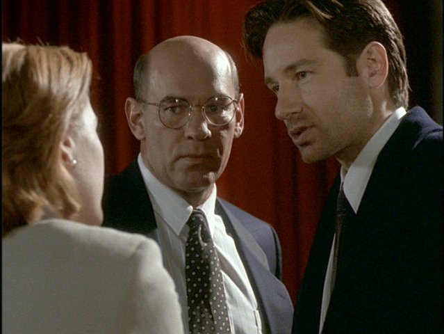 Scully, Skinner s Mulder