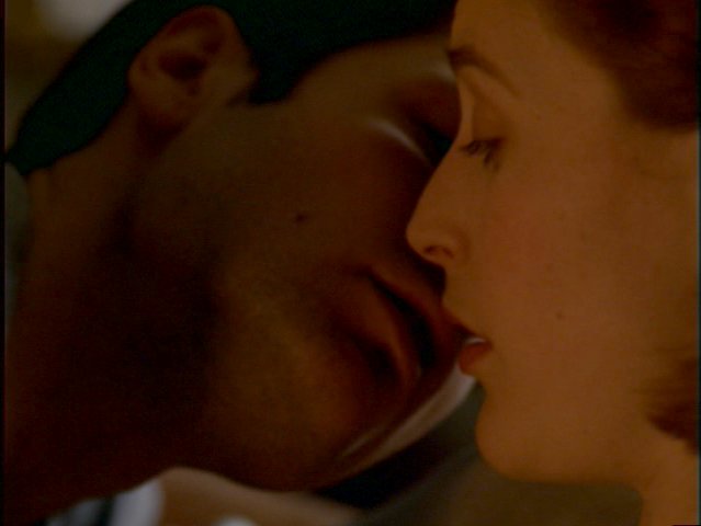 Mulder s Scully