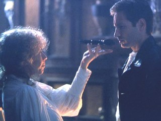 Lyda a szellem s Fox Mulder