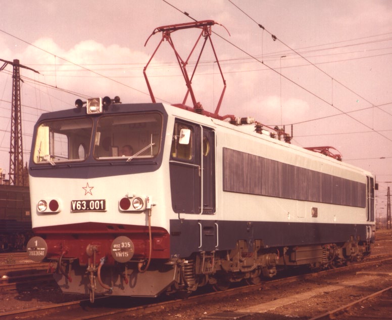 1974 Gyri fot