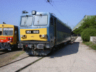 V63-033