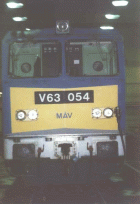 V63-054 1990 Bp Dli fth