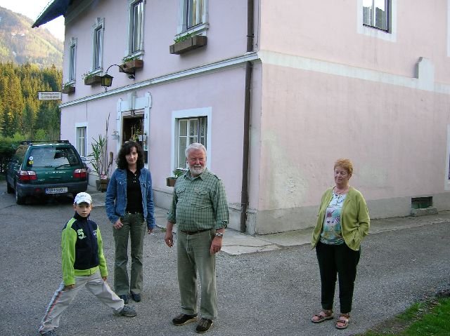photo8.jpg