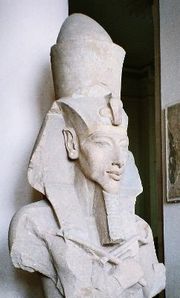 http://upload.wikimedia.org/wikipedia/hu/thumb/f/f7/Pharaoh_Akhenaten.jpg/180px-Pharaoh_Akhenaten.jpg